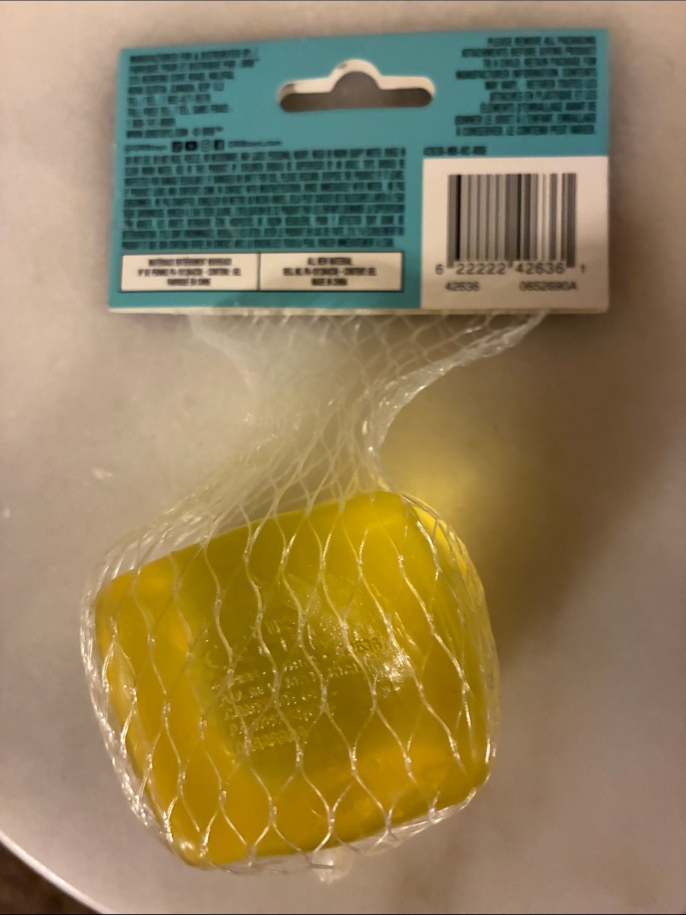 Cool Cubes Glow-in-the-Dark Party Ice Cube - Yellow - Picture 2 of 2